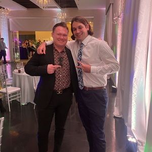 Meet your Posher, Chris